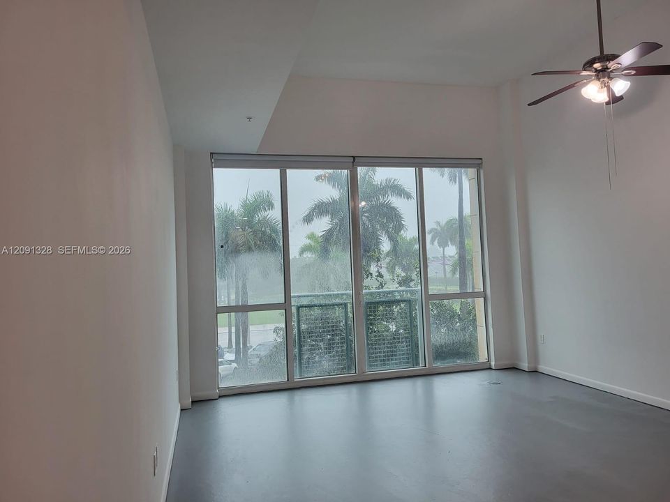 For Sale: $240,000 (0 beds, 1 baths, 506 Square Feet)