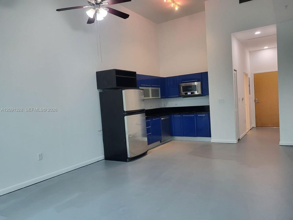 For Sale: $240,000 (0 beds, 1 baths, 506 Square Feet)