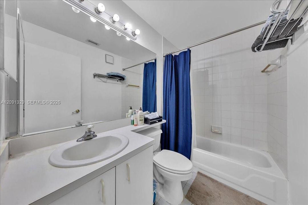 For Sale: $450,000 (4 beds, 2 baths, 1541 Square Feet)