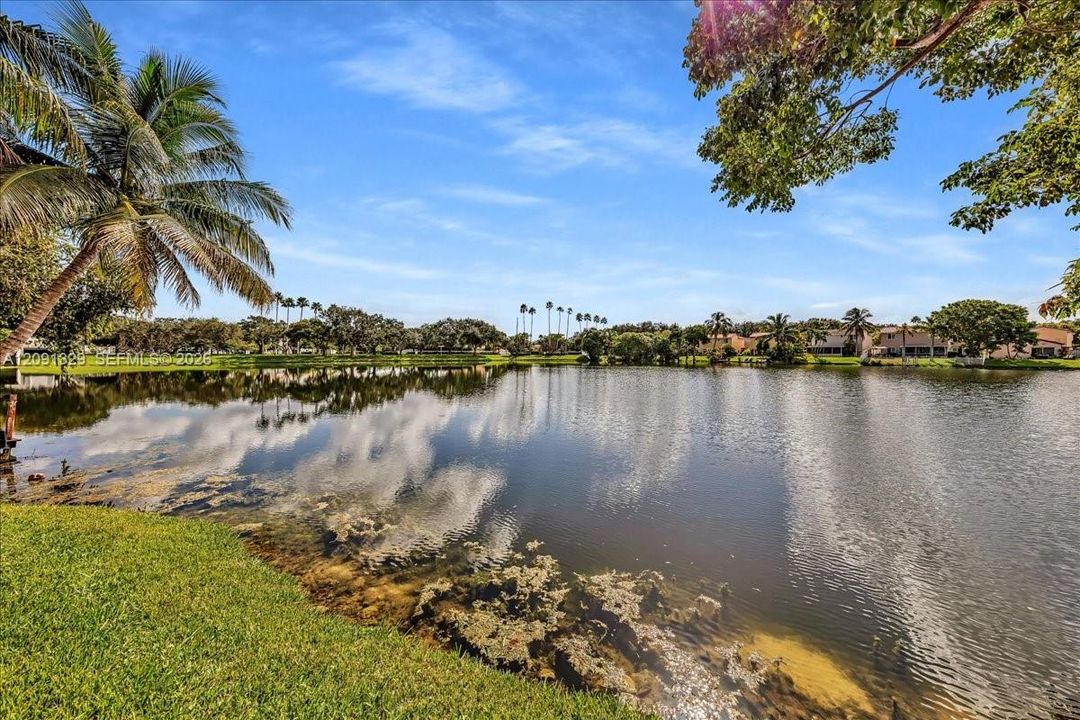 For Sale: $450,000 (4 beds, 2 baths, 1541 Square Feet)