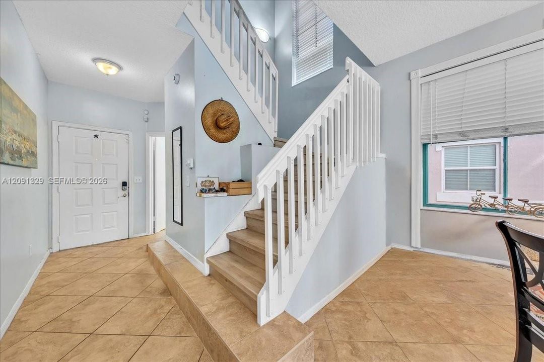 For Sale: $450,000 (4 beds, 2 baths, 1541 Square Feet)