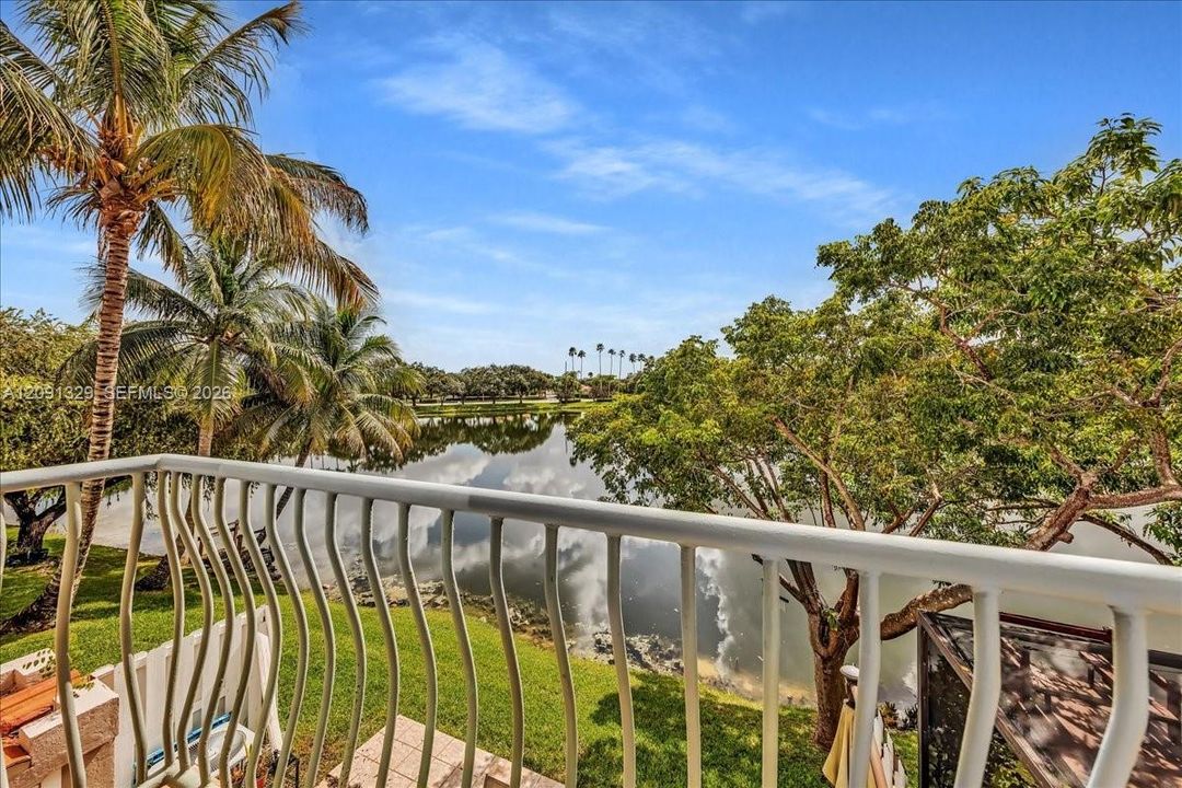 For Sale: $450,000 (4 beds, 2 baths, 1541 Square Feet)