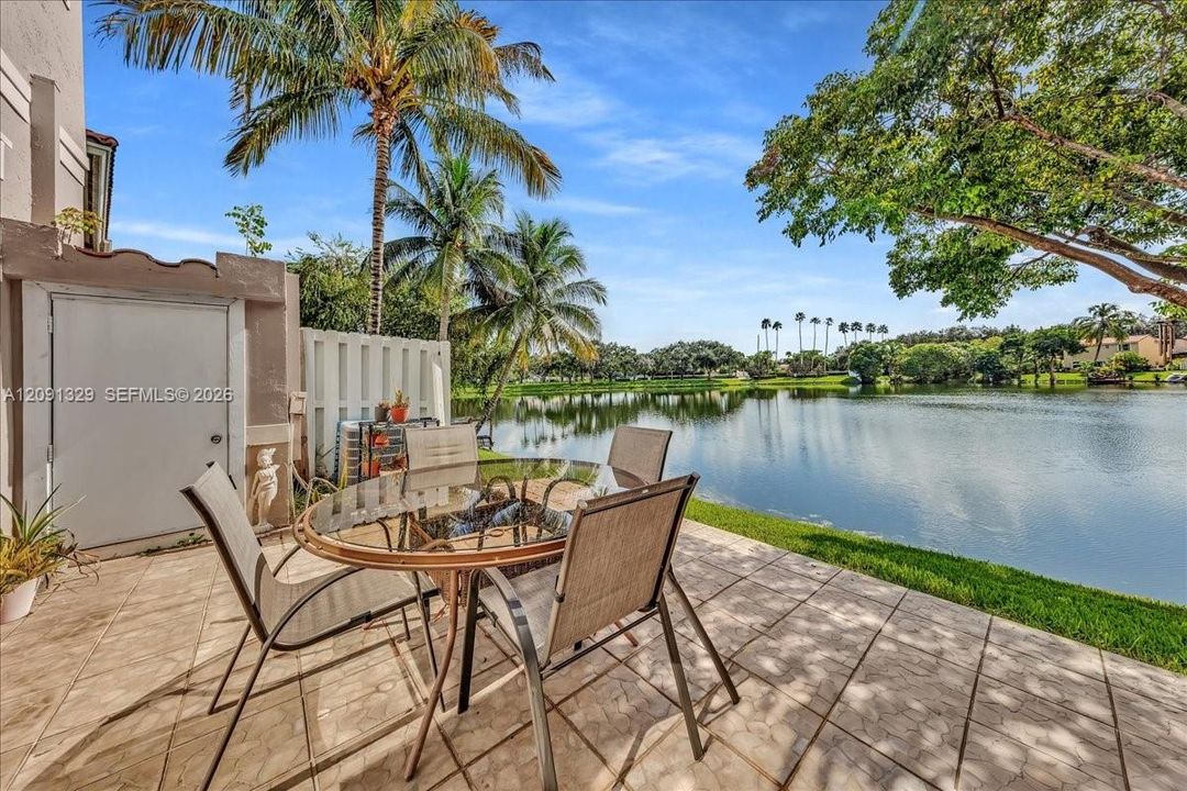 For Sale: $450,000 (4 beds, 2 baths, 1541 Square Feet)