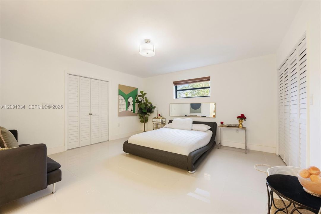 For Sale: $1,495,000 (4 beds, 4 baths, 4238 Square Feet)