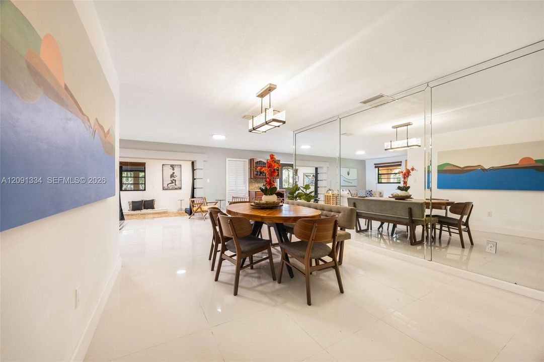 For Sale: $1,495,000 (4 beds, 4 baths, 4238 Square Feet)