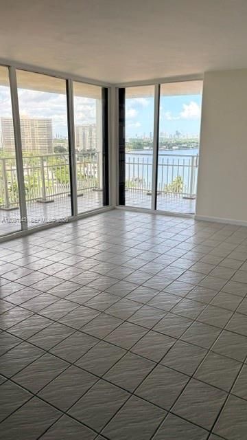 For Rent: $3,700 (2 beds, 2 baths, 1268 Square Feet)