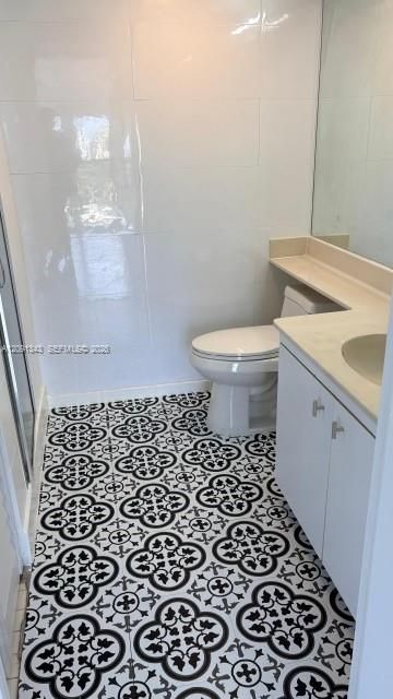 For Rent: $3,700 (2 beds, 2 baths, 1268 Square Feet)