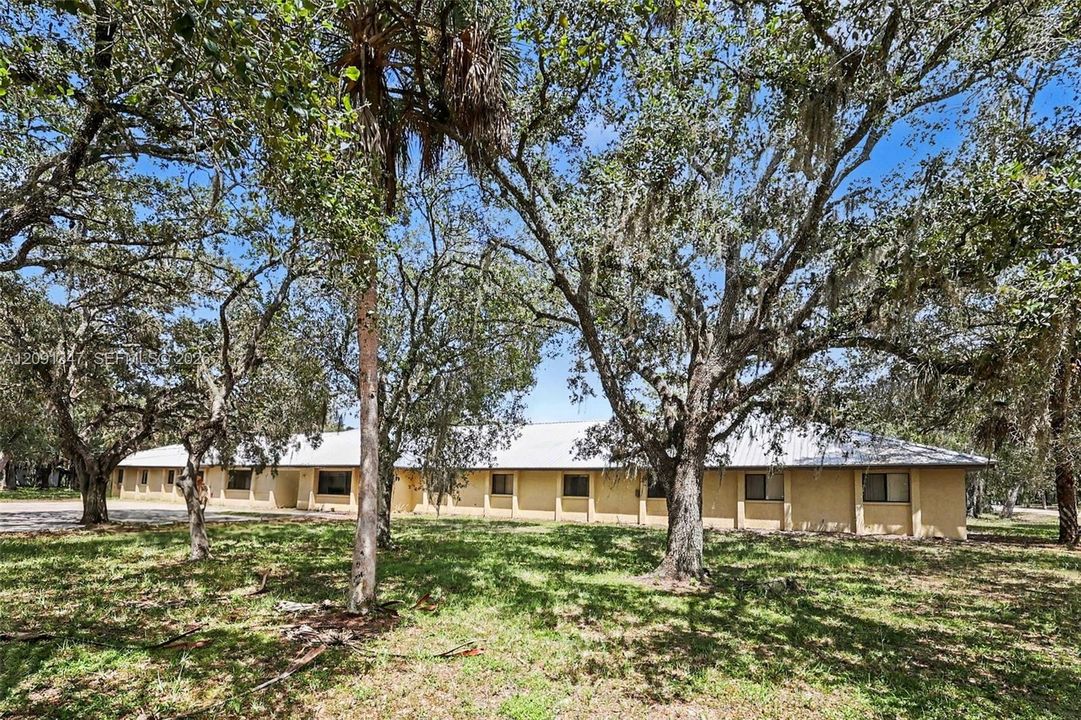 151 S Missouri St, LaBelle FL 33935