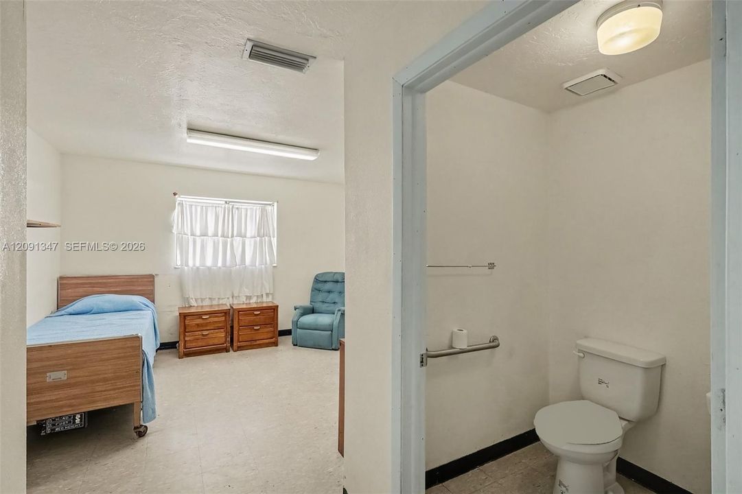 151 S Missouri St, LaBelle FL 33935