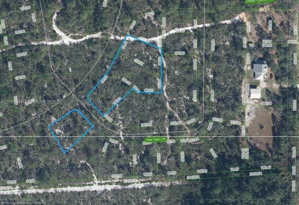 For Sale: $10,900 (0.29 acres)