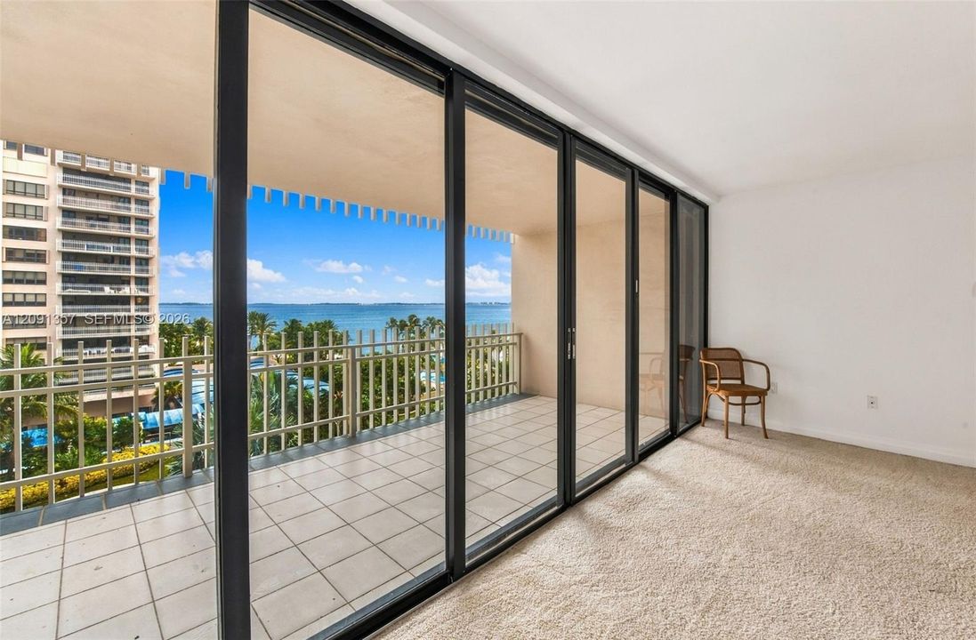 En Venta: $2,327,000 (3 camas, 2 baños, 2614 Pies cuadrados)