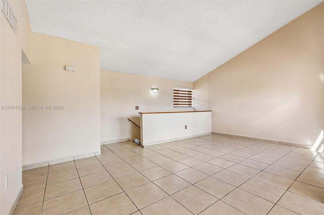 For Sale: $340,000 (3 beds, 2 baths, 1130 Square Feet)