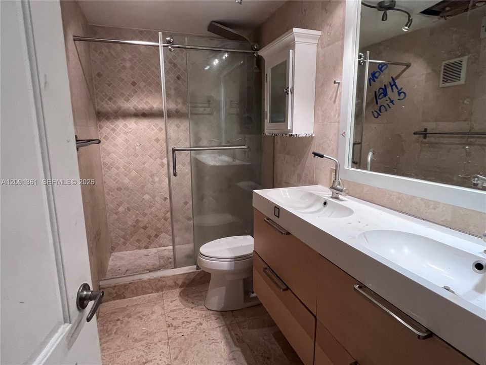 For Sale: $380,000 (3 beds, 2 baths, 1672 Square Feet)