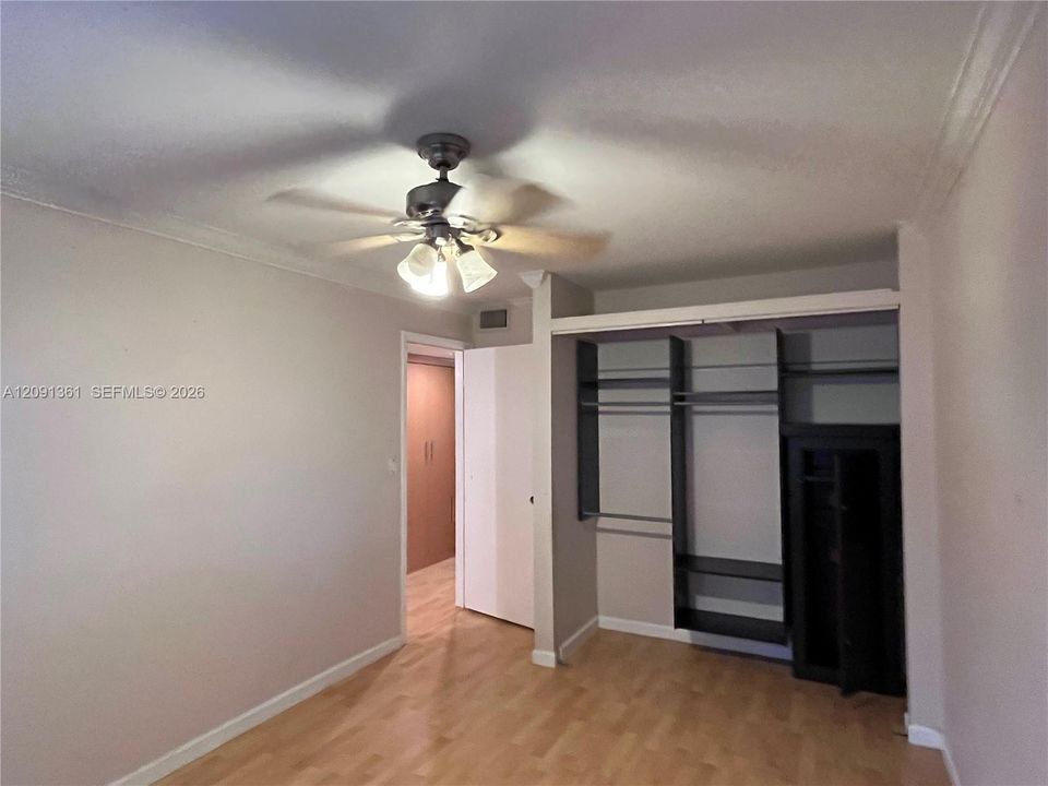 For Sale: $380,000 (3 beds, 2 baths, 1672 Square Feet)