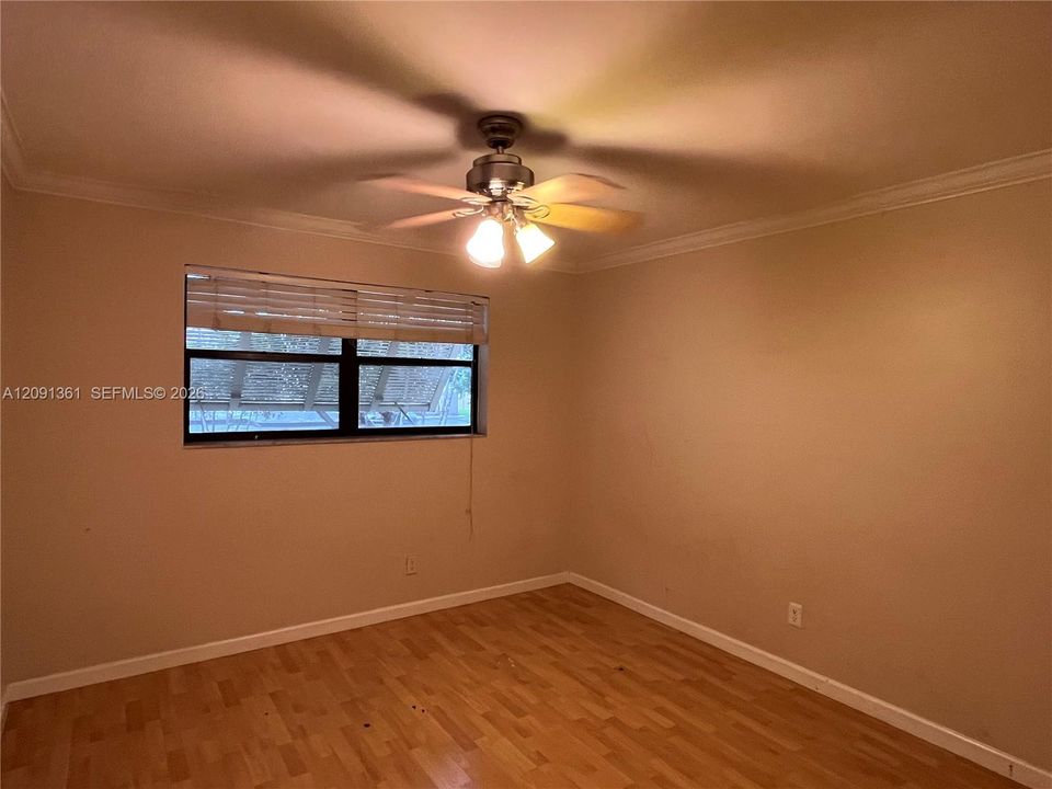 For Sale: $380,000 (3 beds, 2 baths, 1672 Square Feet)