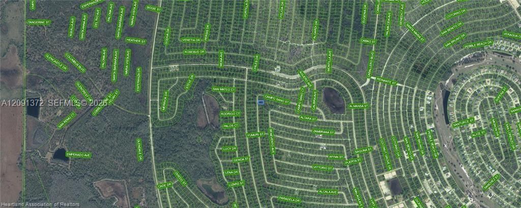 На продажу: $14,900 (0.23 acres)