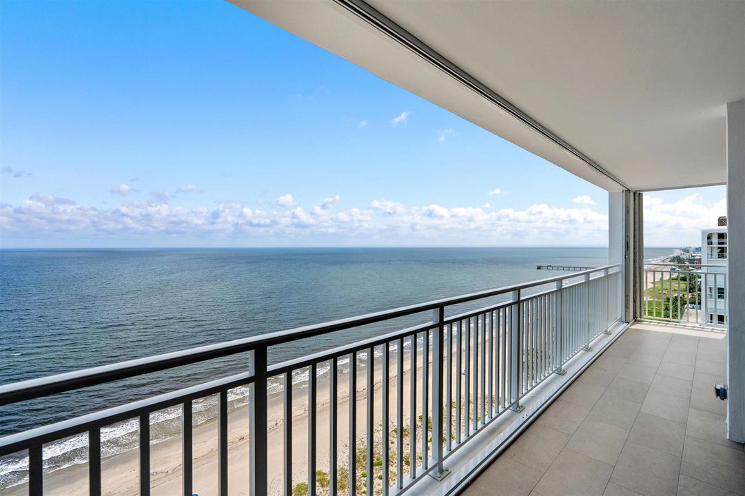 OCEANVIEW BALCONY