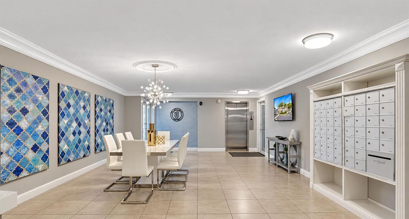 Lobby to elevator