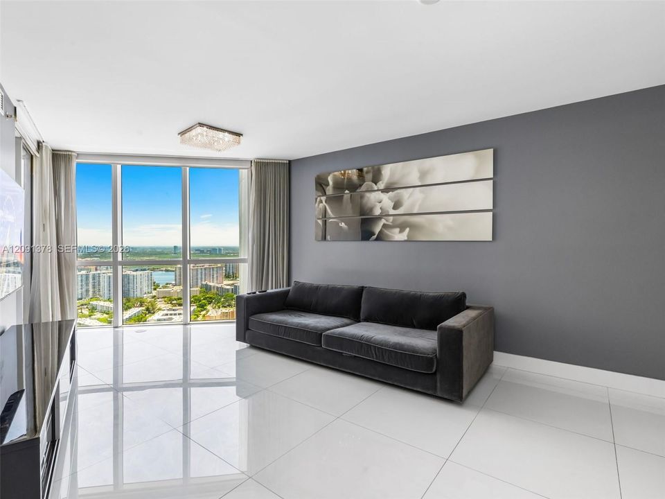 En Venta: $799,998 (1 camas, 1 baños, 914 Pies cuadrados)