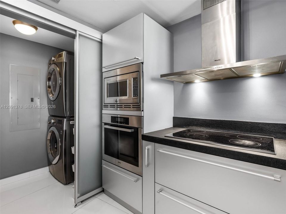 En Venta: $799,998 (1 camas, 1 baños, 914 Pies cuadrados)