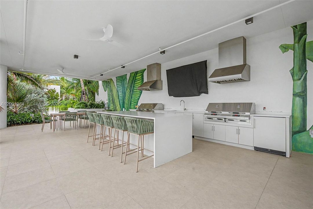 For Sale: $2,900,000 (3 beds, 2 baths, 0 Square Feet)