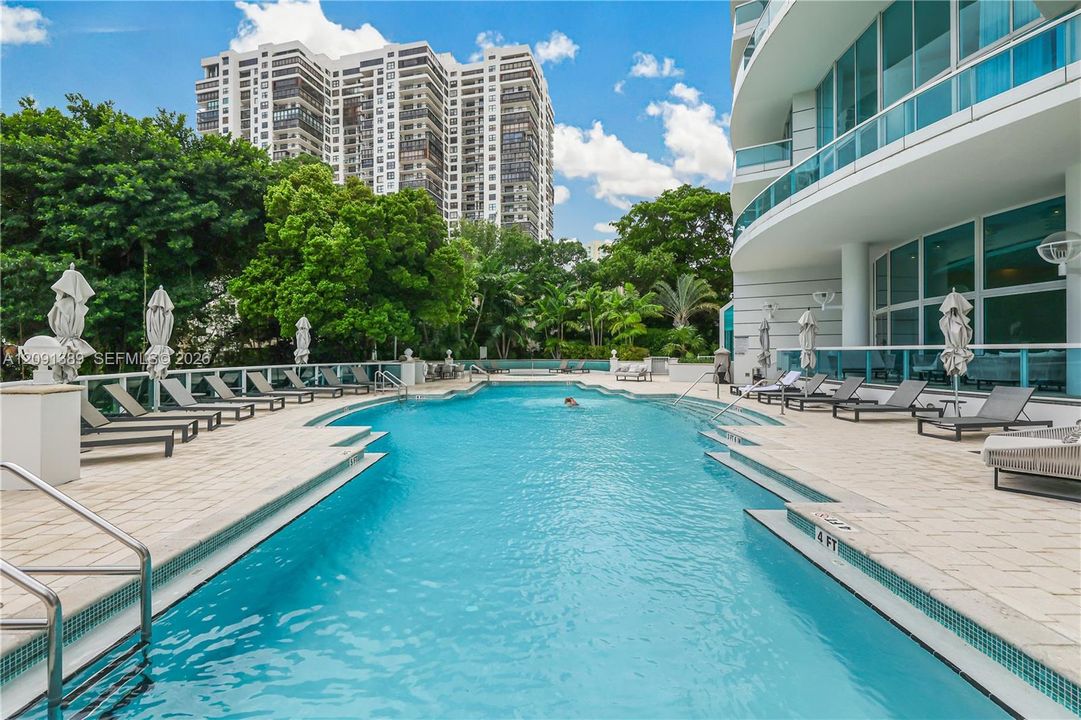 For Rent: $7,300 (1 beds, 1 baths, 1210 Square Feet)