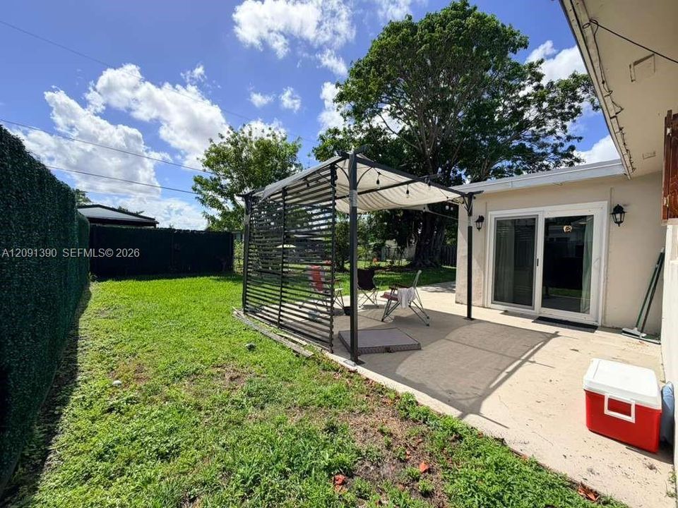 For Rent: $3,550 (2 beds, 2 baths, 0 Square Feet)