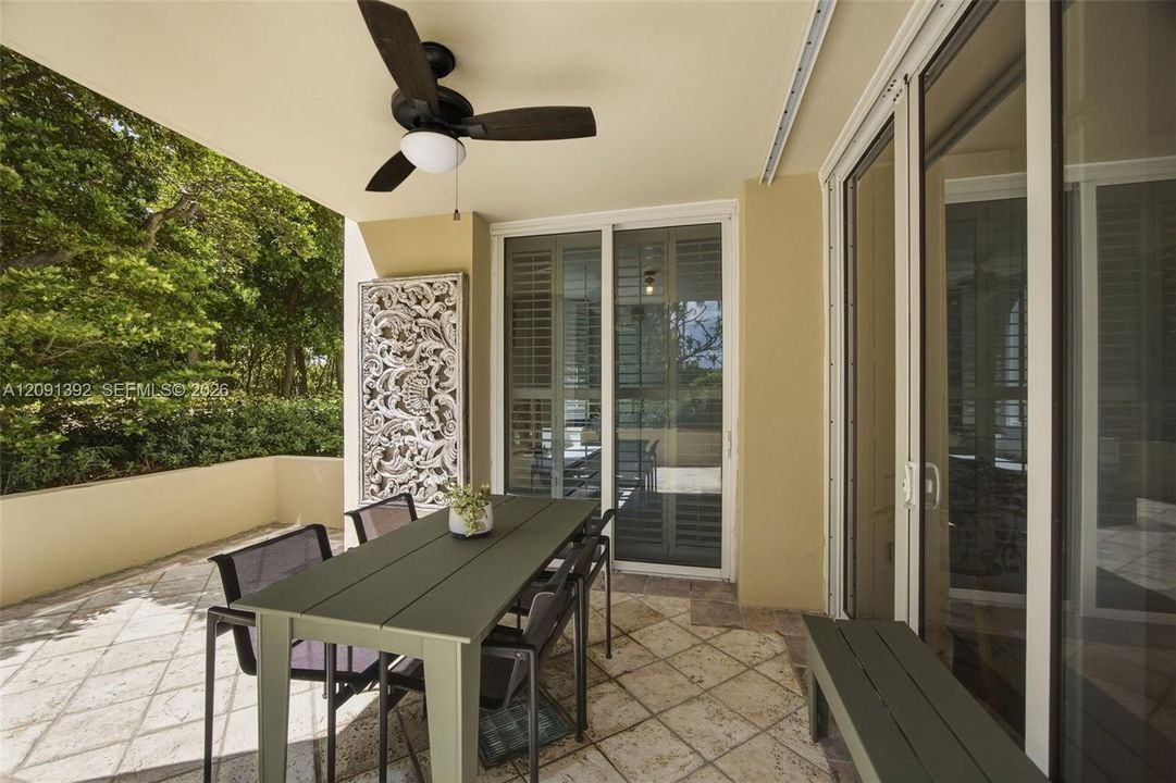 For Sale: $3,950,000 (4 beds, 4 baths, 3250 Square Feet)