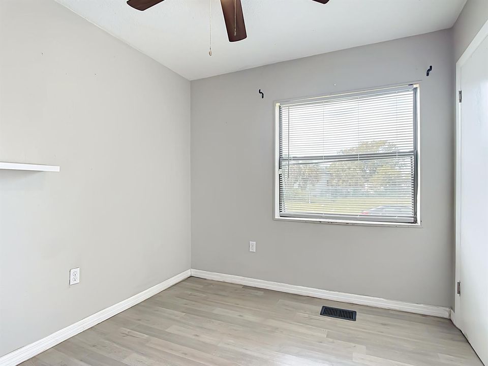 1312 Audubon Drive-31