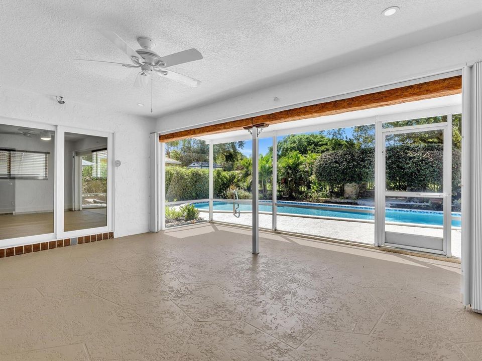Screened Patio