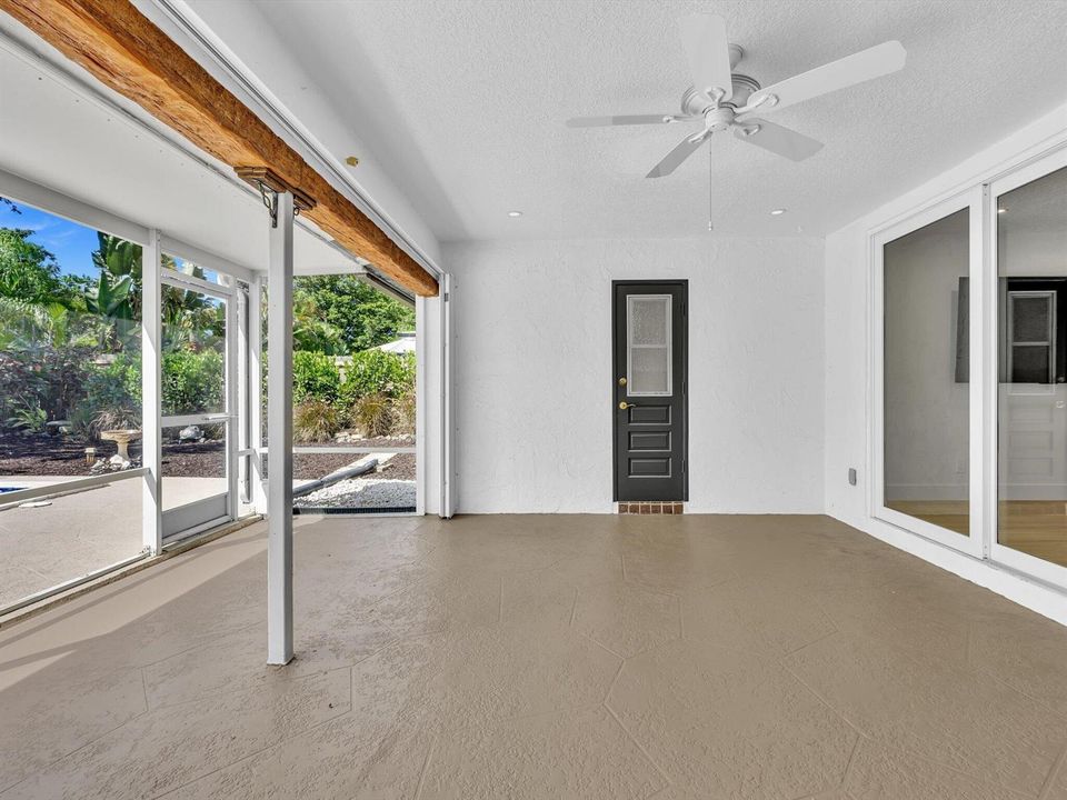 Screened Patio