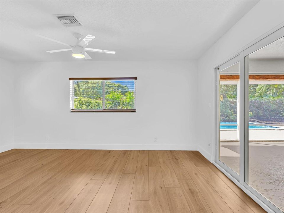 Dining Room/Patio