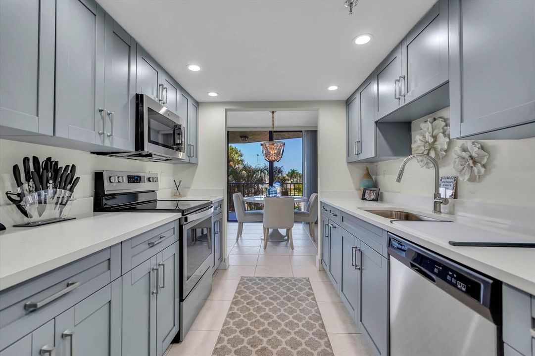 Kitchen 2
