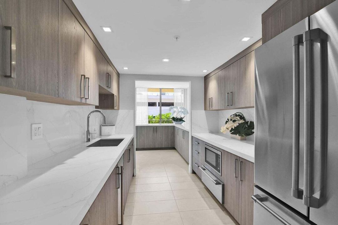 PB East kitchen
