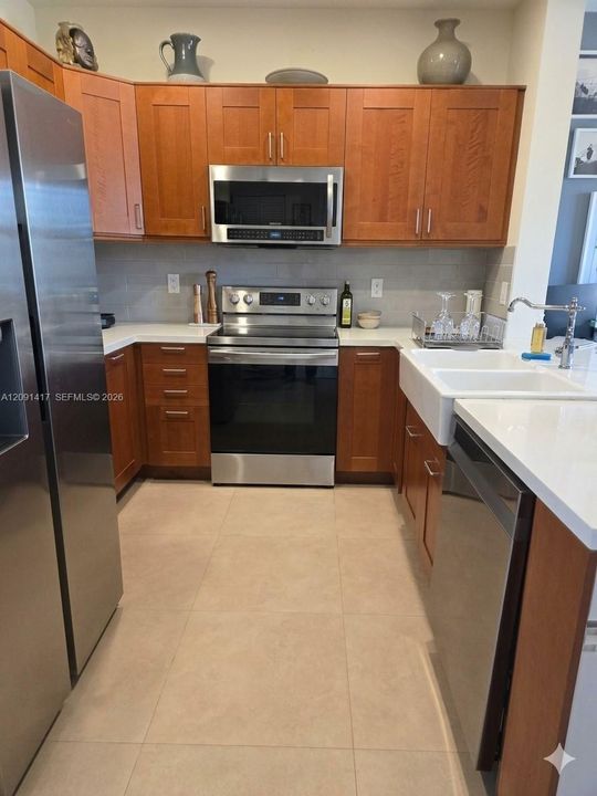 For Sale: $440,000 (3 beds, 2 baths, 1598 Square Feet)