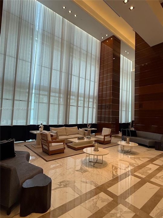 En Venta: $2,690,000 (2 camas, 3 baños, 2070 Pies cuadrados)