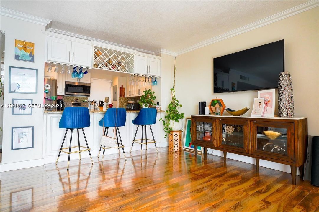 В аренду: $3,465 (2 спален, 2 ванн, 1377 Квадратных фут)