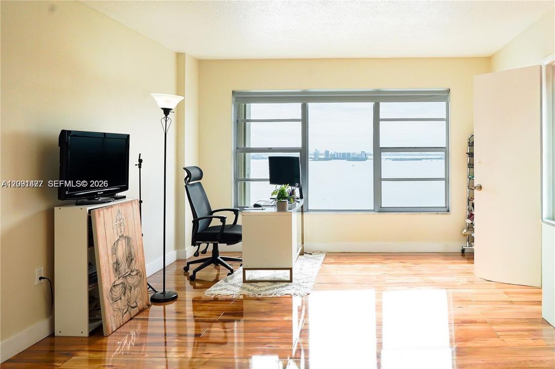 В аренду: $3,465 (2 спален, 2 ванн, 1377 Квадратных фут)