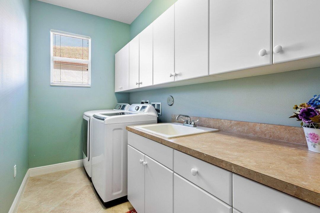 037-9468McAneenyCourt-Wellington-FL-3341