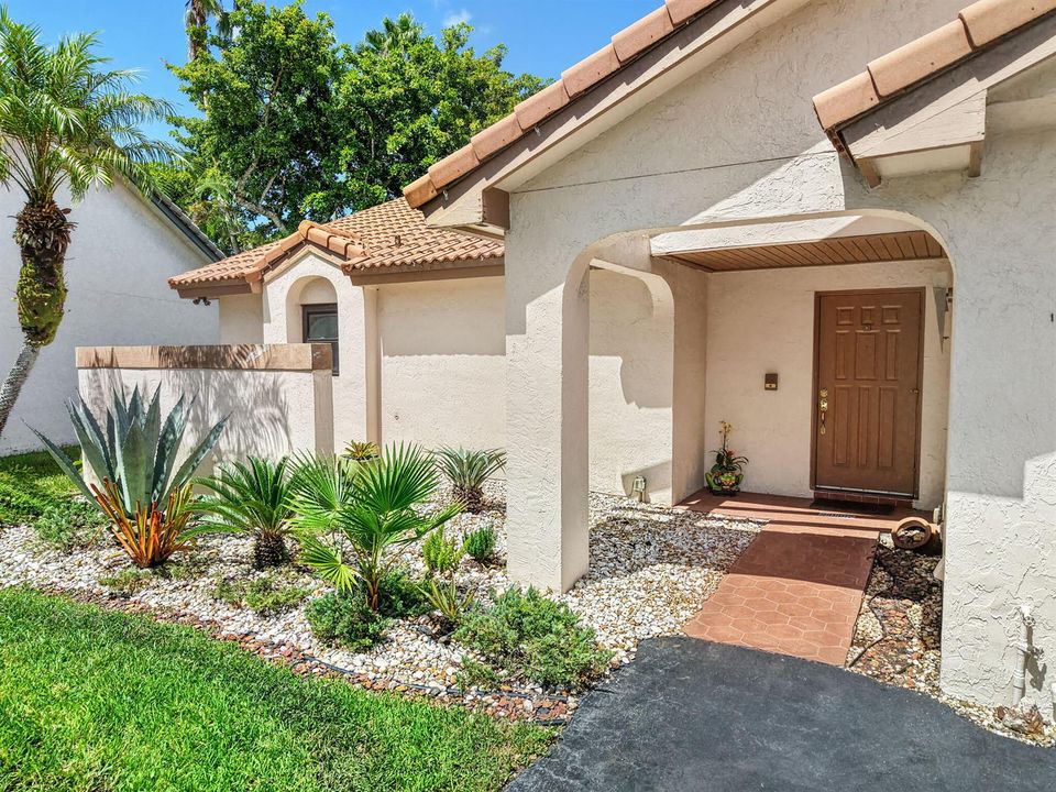 30-web-or-mls-DJI_20260925014656_0303_D