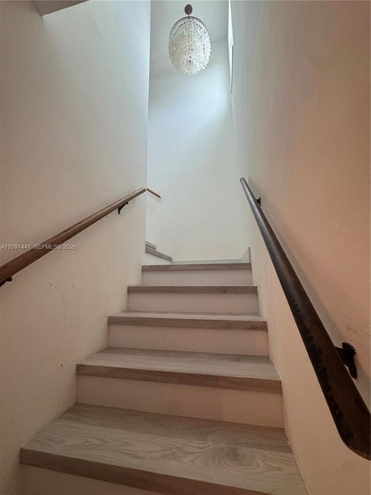 На продажу: $650,000 (2 спален, 2 ванн, 1612 Квадратных фут)