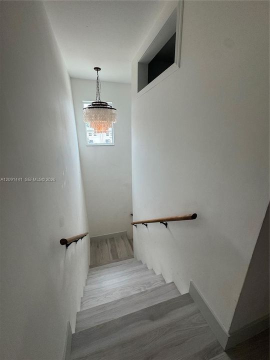 На продажу: $650,000 (2 спален, 2 ванн, 1612 Квадратных фут)