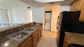 For Sale: $229,000 (2 beds, 2 baths, 780 Square Feet)