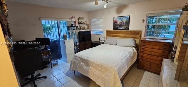 For Sale: $499,000 (3 beds, 2 baths, 1185 Square Feet)