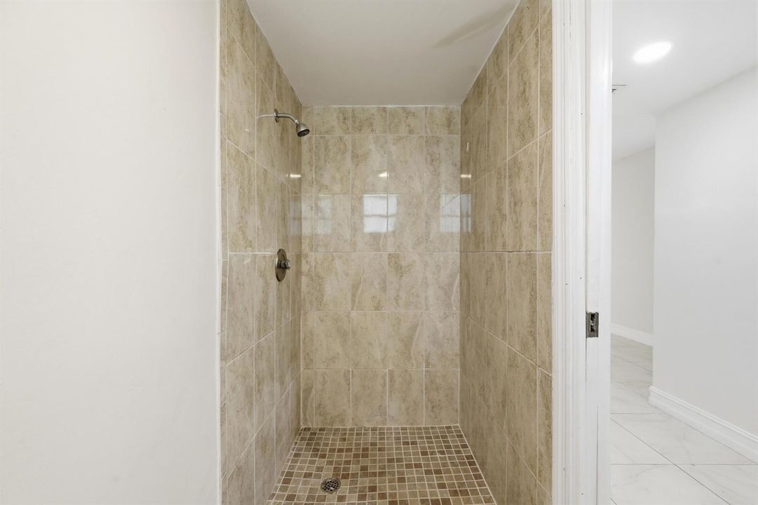 27_primary bathroom