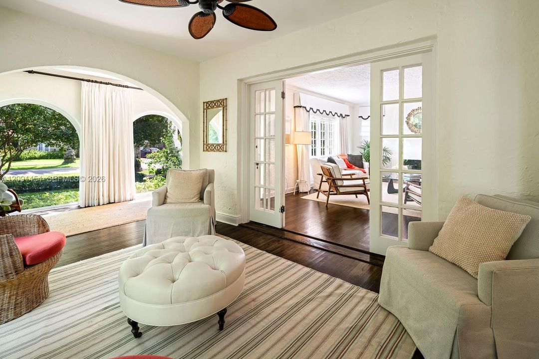 For Sale: $3,450,000 (5 beds, 3 baths, 2986 Square Feet)