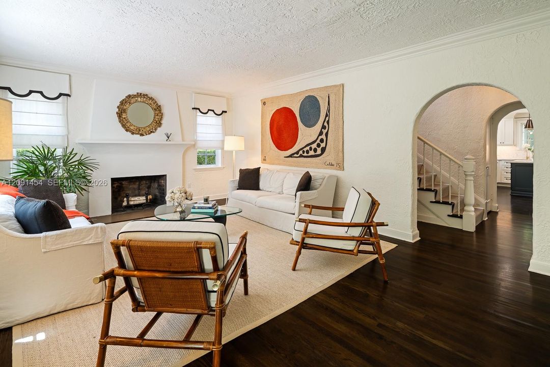 For Sale: $3,450,000 (5 beds, 3 baths, 2986 Square Feet)
