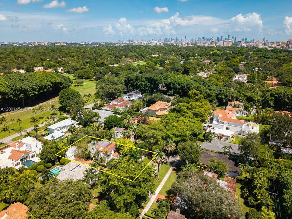 For Sale: $3,450,000 (5 beds, 3 baths, 2986 Square Feet)