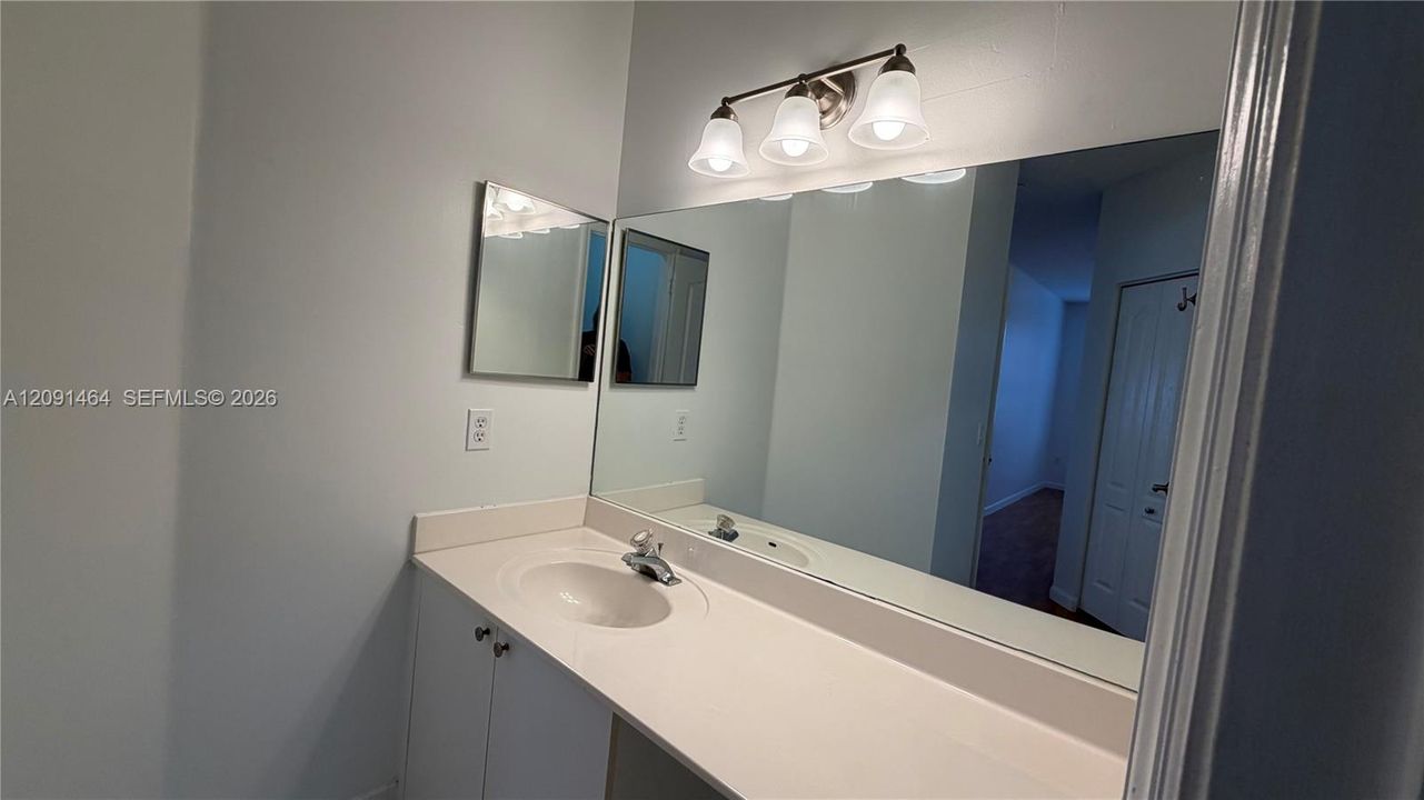 2nd bathroom upstairs