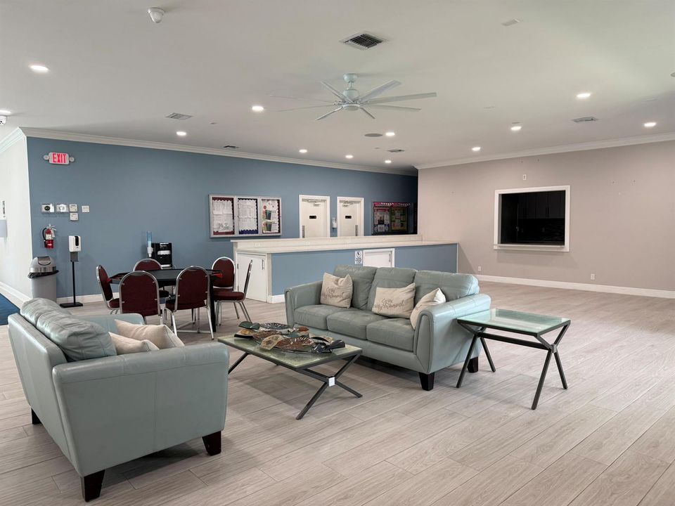 HPClubhouseInside1